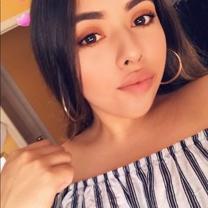 Meet your Posher, Blanca